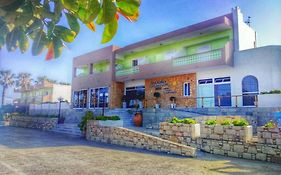 Giakalis Aparthotel